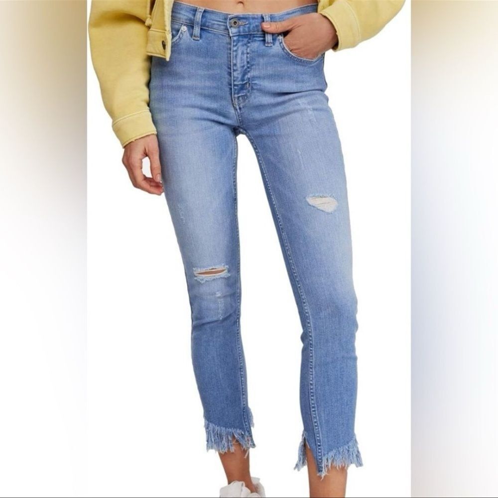 We The Free Great Heights Frayed Skinny Jeans - Size 27